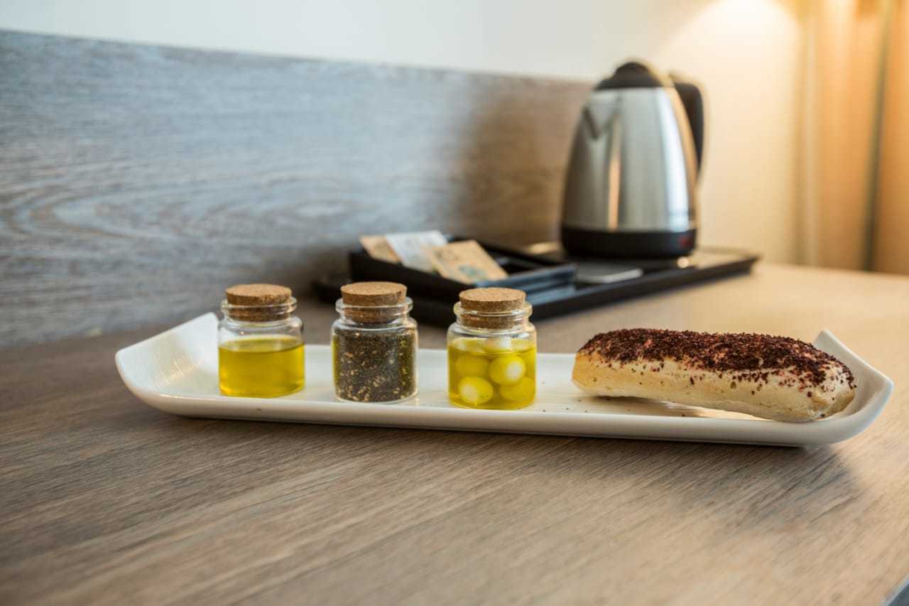 The Sanrock Hotel Amman Room photo